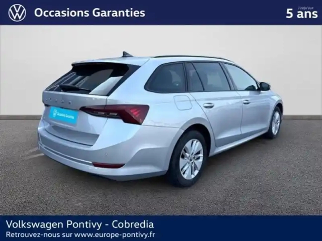 Skoda Octavia combi 2.0 tdi 150ch business dsg7 — photo 5