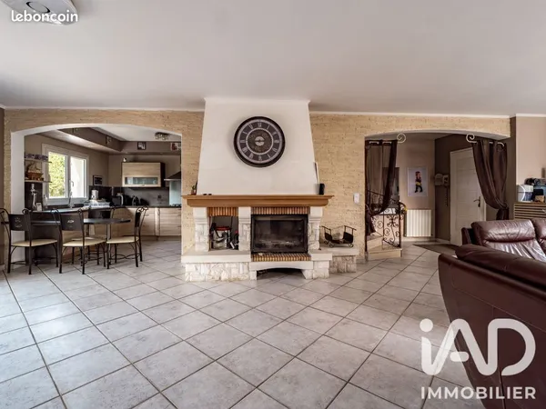 Maison familiale 5 pièces 175 m²