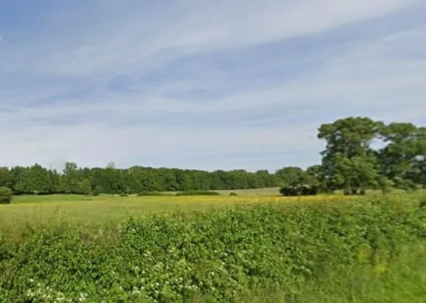 Terrain 466 m²
