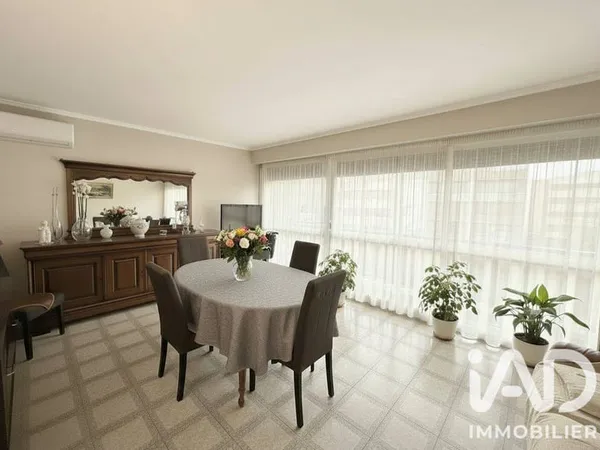 Appartement 4 pièces 77 m²