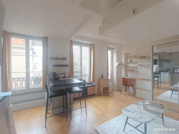 Studio 1 pièce 22 m²