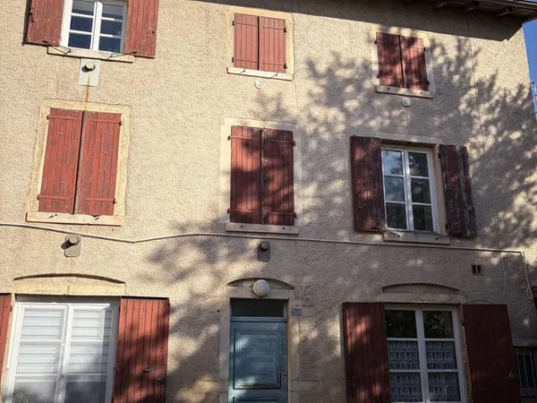 STUDIO 23 M2 A VENDRE AU COEUR DE VILLEFRANCHE SUR SAONE