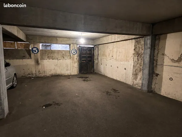 Place de parking sécurisée - Gare de Belfort