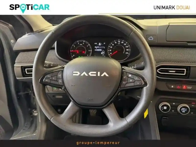 Dacia Sandero 1.0 eco-g 100ch expression — photo 10