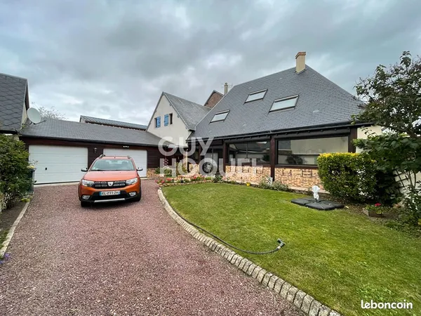 Maison 7 pièces 138 m²