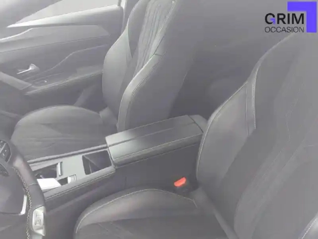 Peugeot 308 phev 180 e-eat8 — photo 4