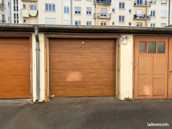 Parking/box 16 m² Strasbourg