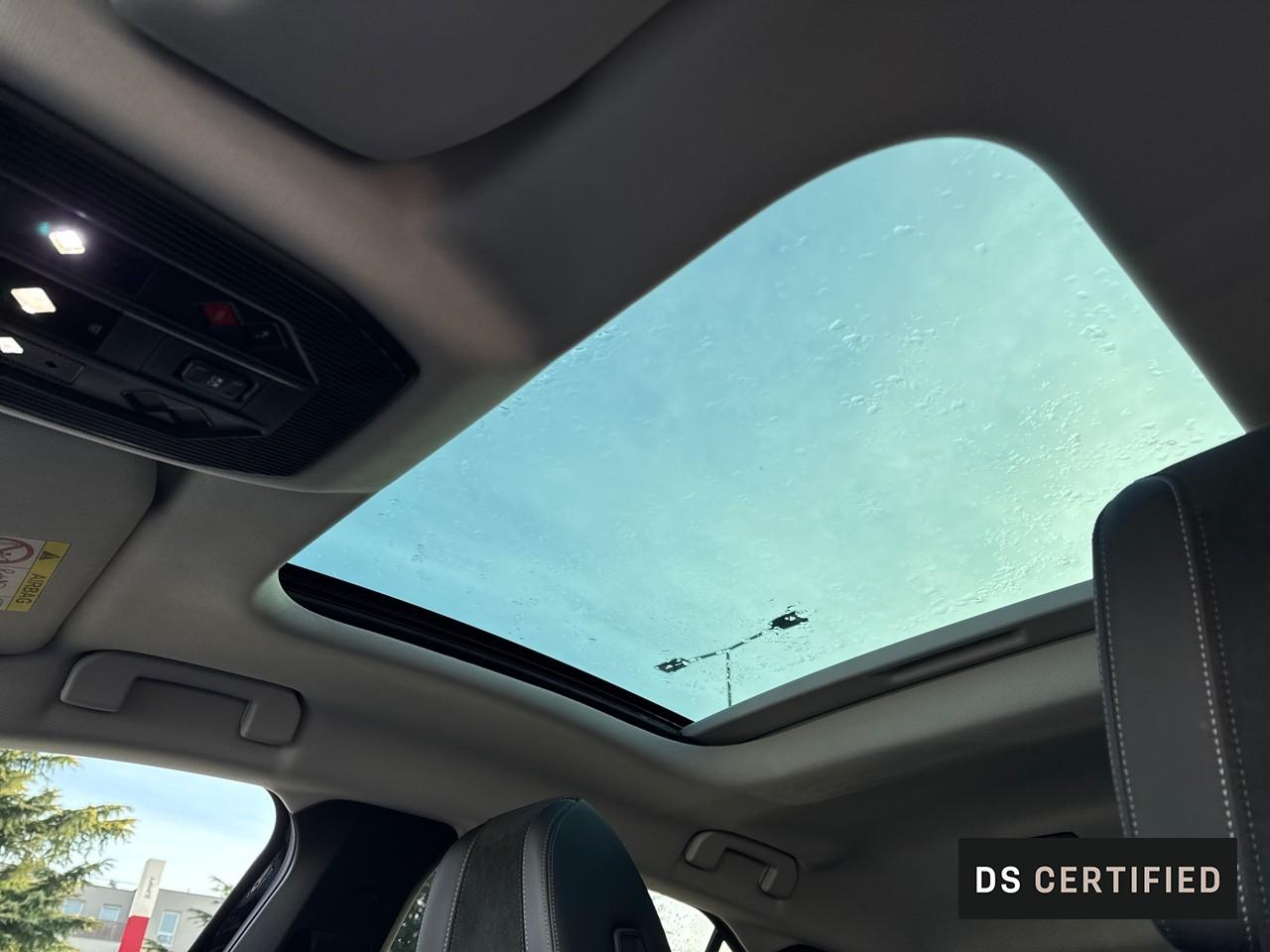 Ds Ds 4 plug-in hybrid 225ch etoile — photo 16