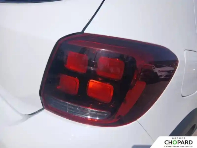 Dacia Sandero blue dci 95 — photo 25
