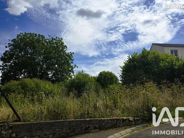 Terrain 684 m² Hussigny-Godbrange