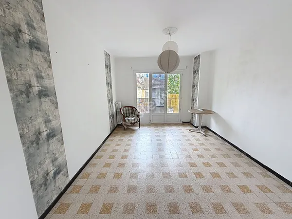 Appartement 3 pièces à Toulon Est - Champs de Mars