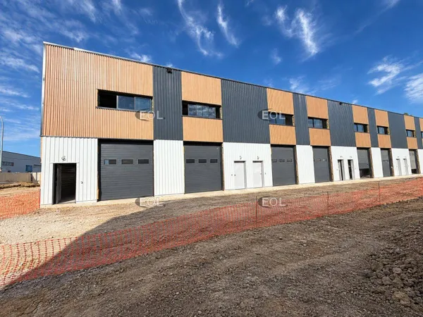 Local d'activité 2160 m²