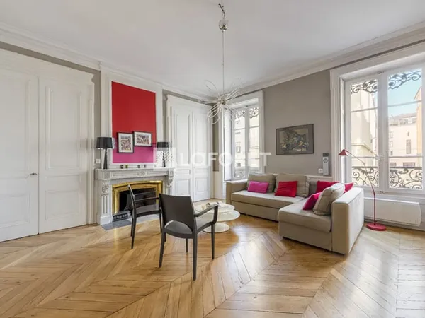 Bel appartement bourgeois de 170 m2 au coeur d'Ainay