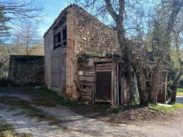 Bâtiment en pierre