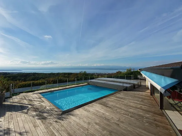 Villa 5 pièces 165 m²