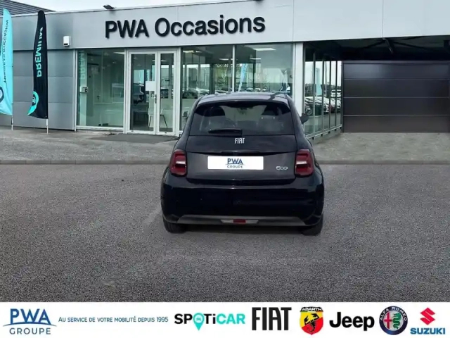 Fiat 500 e 95ch (red) my25 — photo 5