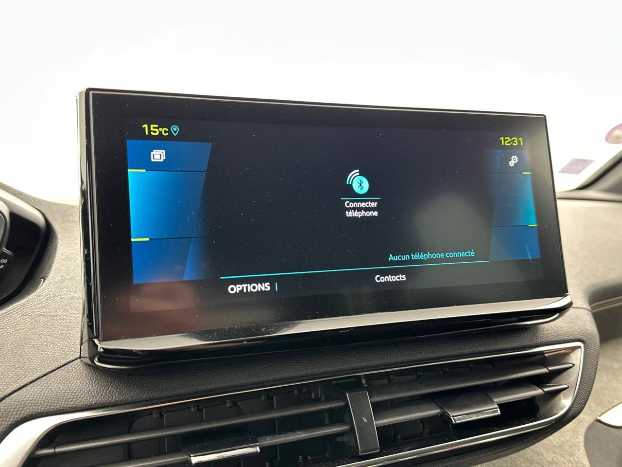 Peugeot 3008 hybrid 225 e-eat8 gt — photo 24