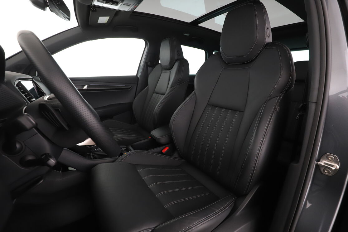 Skoda Karoq 1.5 TSI EVO 2 ACT Sportline DSG7 — photo 9