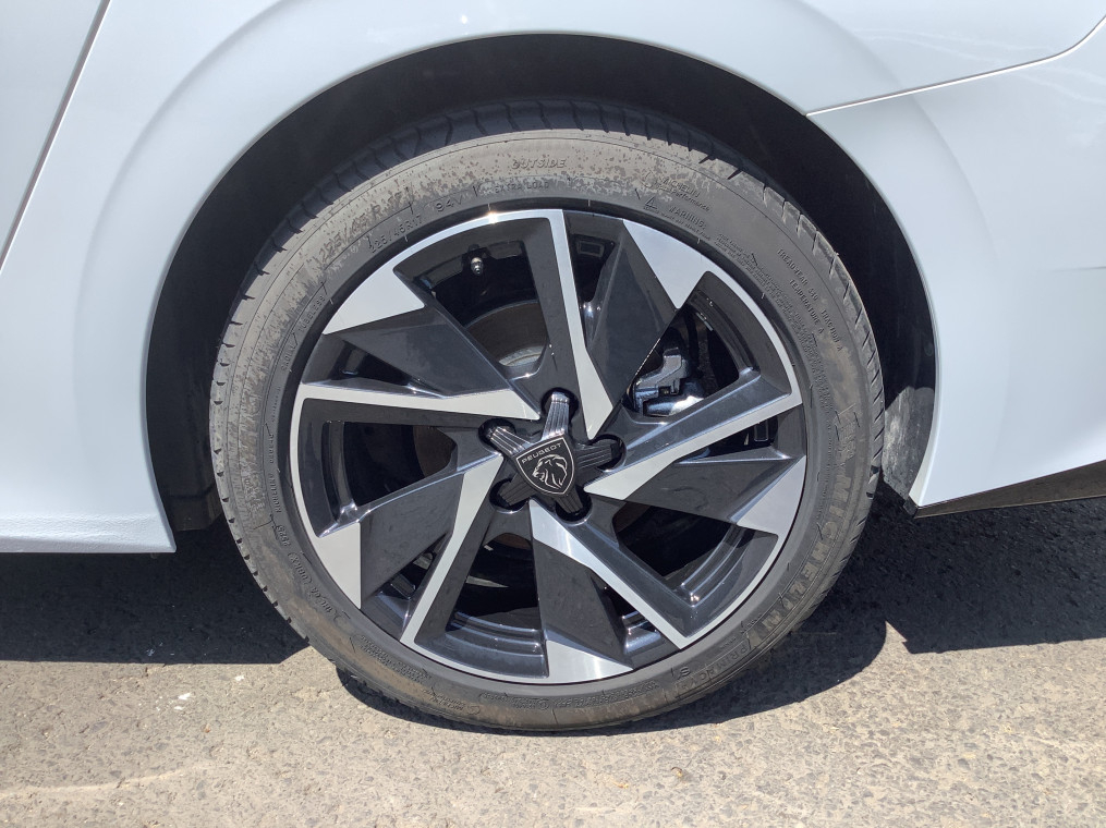 Peugeot 308 SW — photo 9