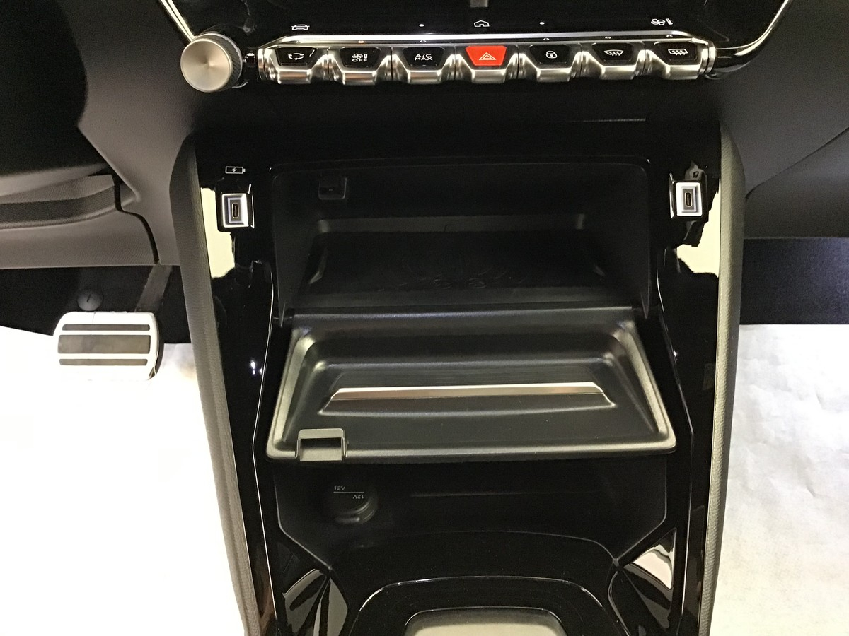 Peugeot 2008 — photo 23