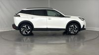 Peugeot 2008 1.5 BlueHDi 130ch S&S Allure Pack EAT8 — photo 4