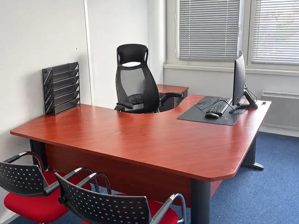 Location de bureaux meubles