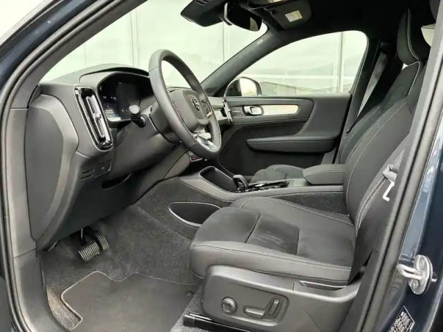 Volvo Xc40 b3 163 ch dct7 — photo 12