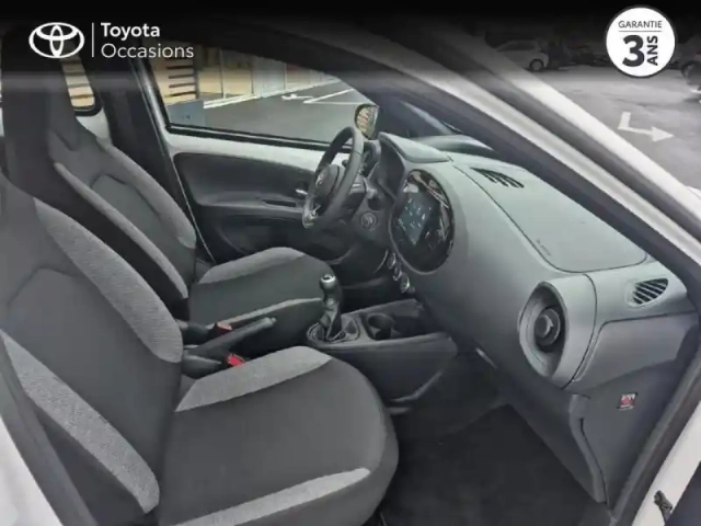 Toyota Aygo X 1.0 vvt-i 72ch dynamic s-cvt my24 — photo 10