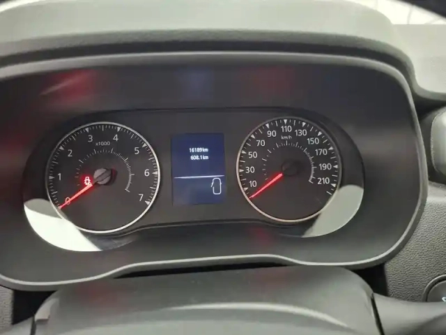 Dacia Duster tce 150 4x2 edc — photo 37