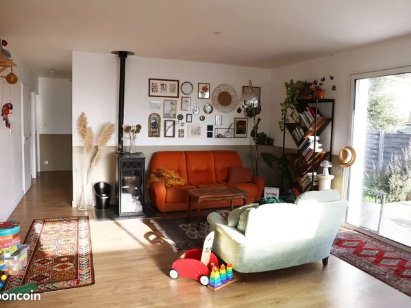 Maison 108m², La Chapelle Rousselin