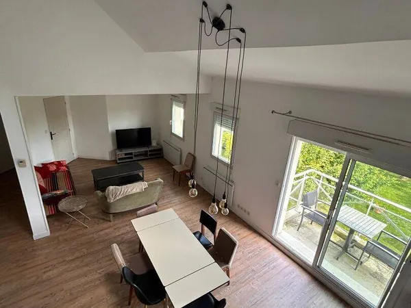 Duplex 5 pièces 105 m²