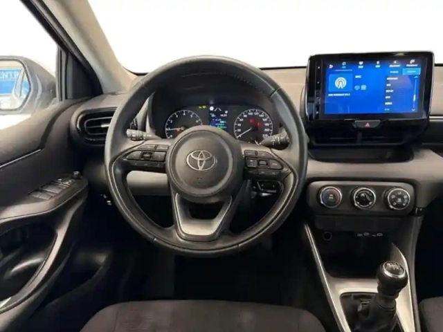 Toyota Yaris 120 vvt-i dynamic business 5p mc24 — photo 11
