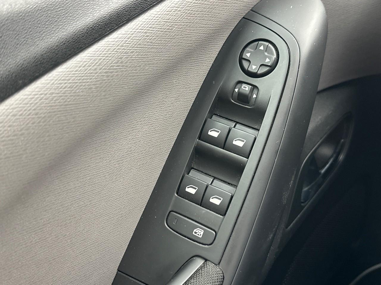 Citroën C4 grand c4 spacetourer puretech 130 s&s bvm6 feel — photo 15