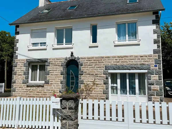 Maison individuelle néo-bretonne - 8 pièces - CLÉS EN MAIN - 173 m2 - 4 à 6 chambres