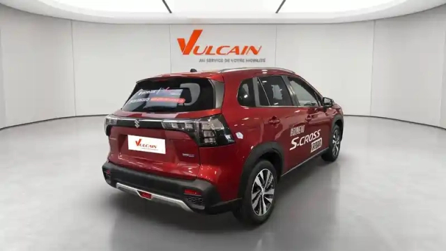 Suzuki S-Cross 1.4 boosterjet hybrid — photo 20