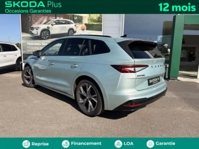 Skoda Enyaq iv 180ch version  60 sportline — photo 3