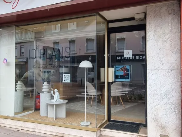 Local commercial (plein-centre)