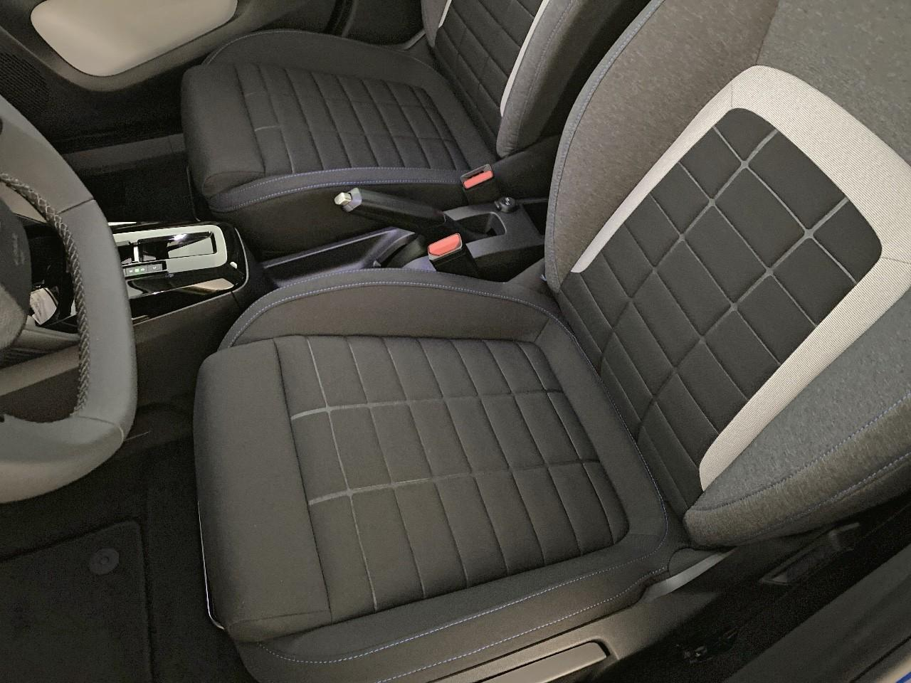 Citroën C3 e-c3 113 ch autonomie urbaine plus — photo 9