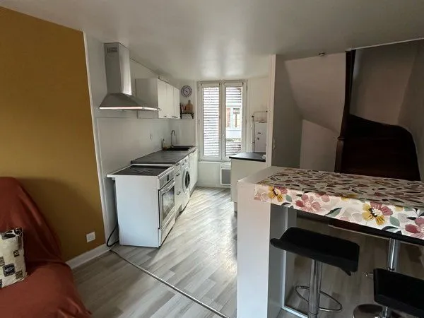 Appartement duplex meublé