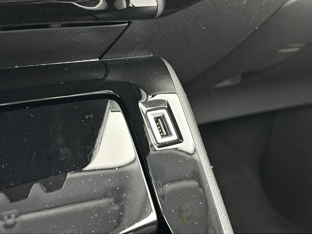 Peugeot 208 puretech 100 s&s bvm6 allure — photo 32