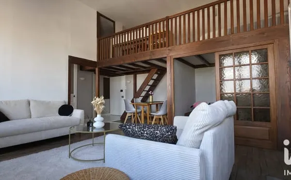 Appartement 1 pièce 54 m²