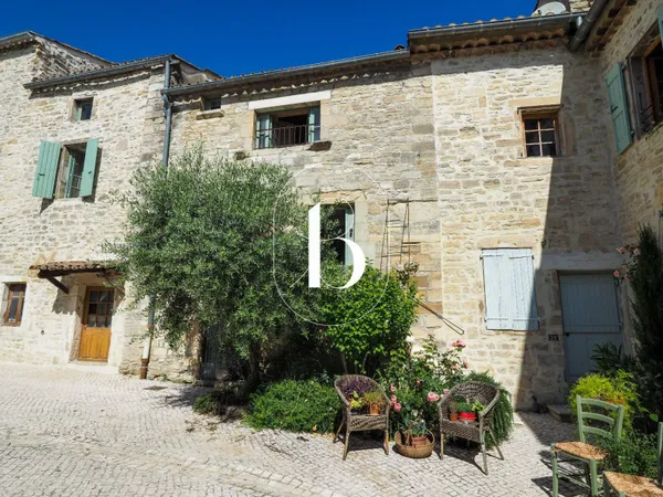 Maison de village 5 pièces 155 m²