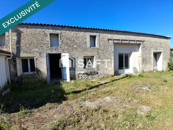 BIEN à finir de rénover, en annexe un studio