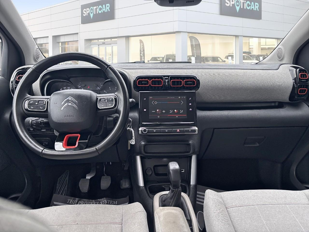 Citroën C3 Aircross puretech 110ch s&s shine e6.d-temp — photo 8