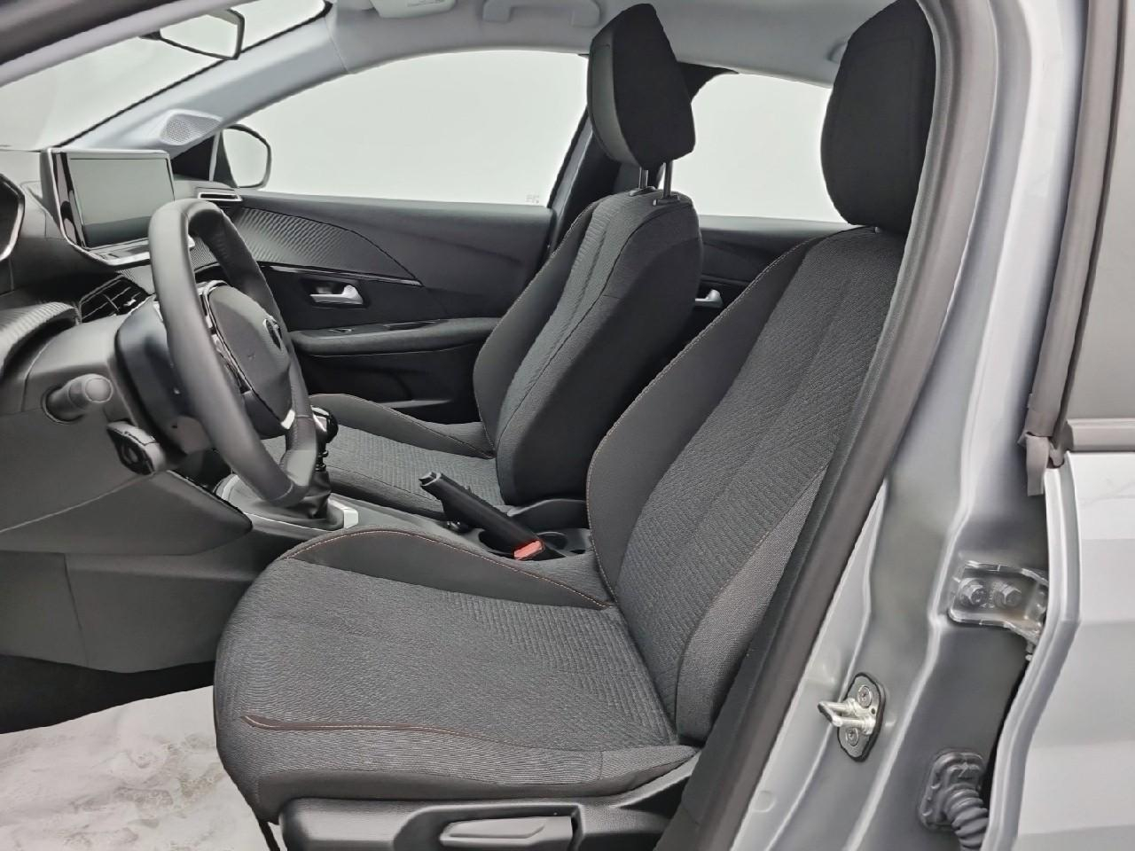 Peugeot 208 100 s&s bvm6 style — photo 10
