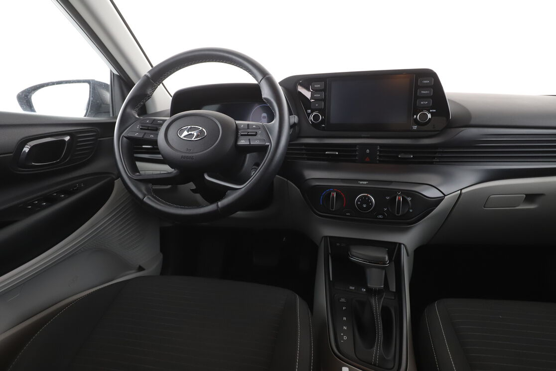 Hyundai i20 1.0 T-GDi Hybrid 48V Intuitive DCT-7 — photo 12