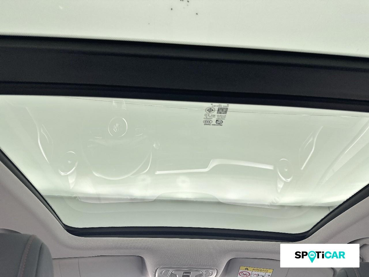 Mg Zs ev 156ch - 70kwh luxury — photo 16