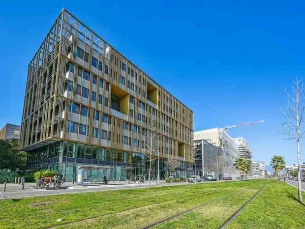 Bureaux 2254 m²