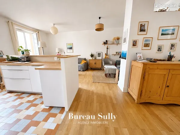 Bureau 3 pièces 75 m²