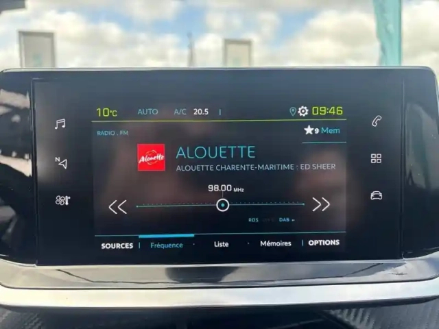 Peugeot 208 electrique 50 kwh 136ch — photo 18